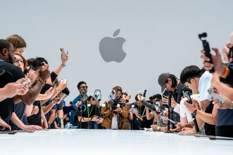 Apple Reviews: Everything You Need to Know in 2025